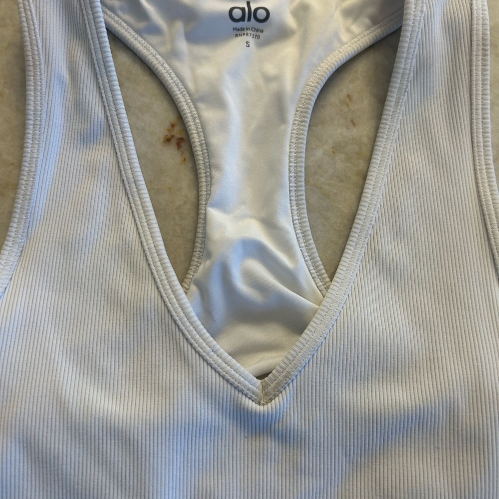 ALO Yoga White Athletic Shorts - Picture 4 of 6